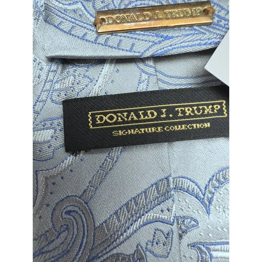 Donald J. Trump Signature Collection Necktie Tie Blue Silver Shine Paisley NEW - Picture 3 of 7